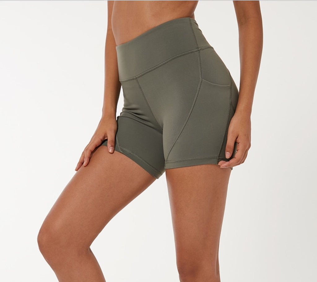 Pocketed  Yoga shorts